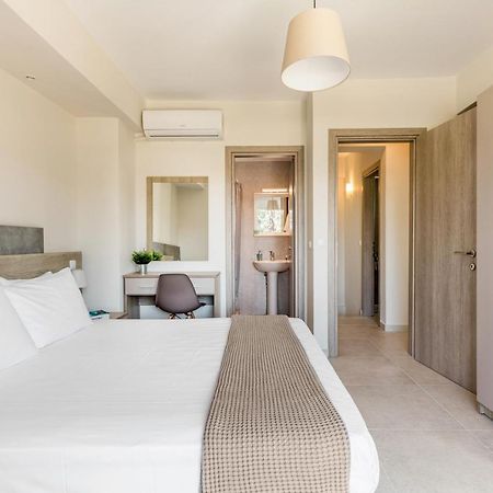 V Luxury Apartments Posidi Экстерьер фото