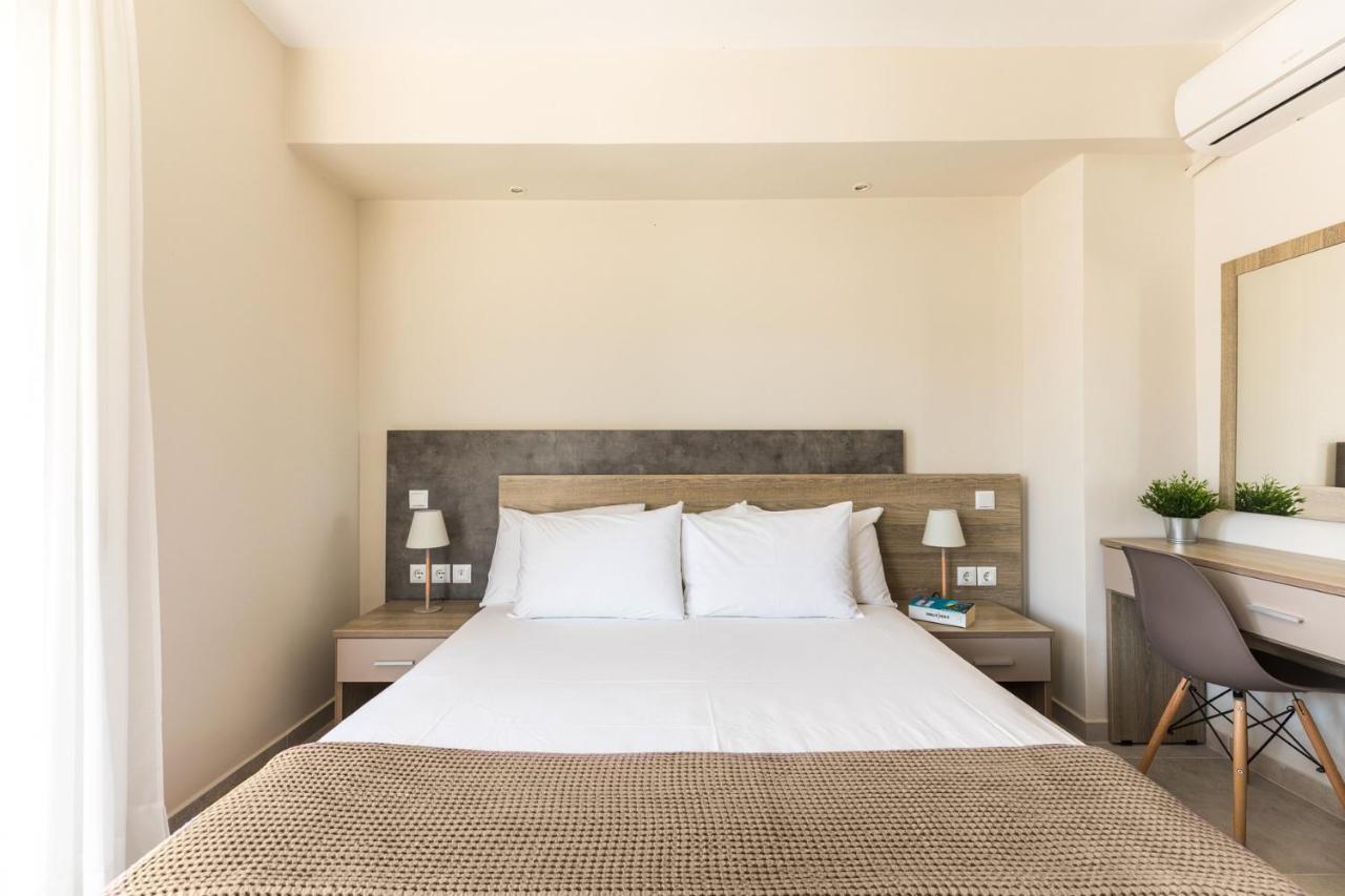 V Luxury Apartments Posidi Экстерьер фото