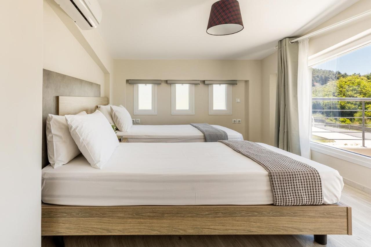 V Luxury Apartments Posidi Экстерьер фото