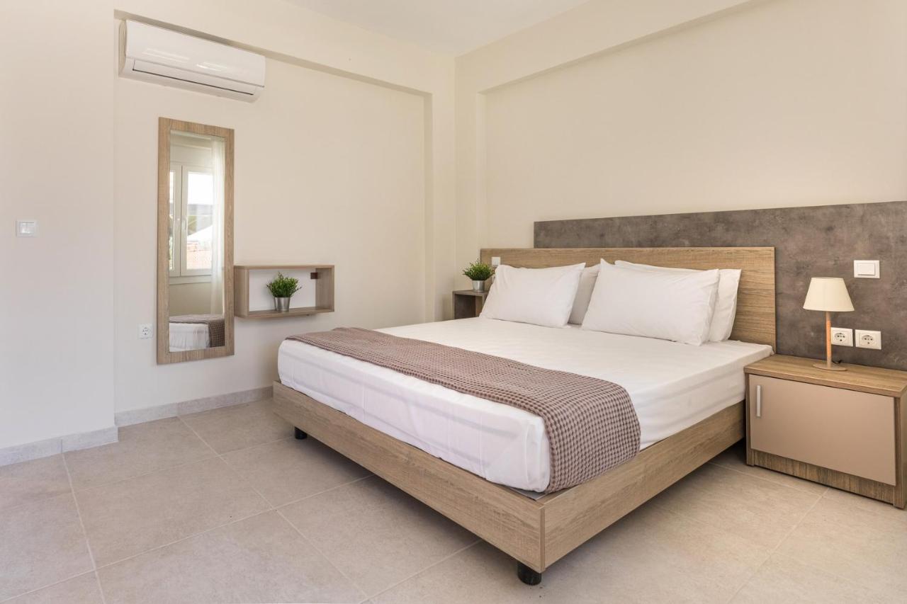 V Luxury Apartments Posidi Экстерьер фото