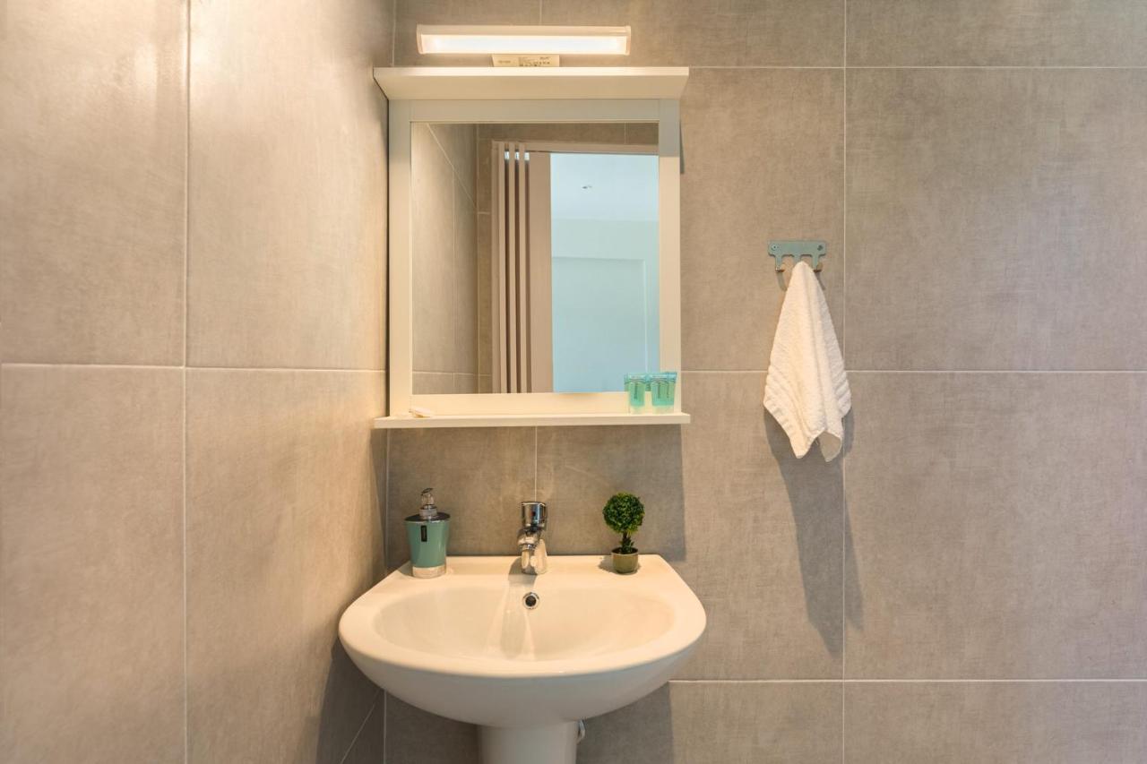 V Luxury Apartments Posidi Экстерьер фото