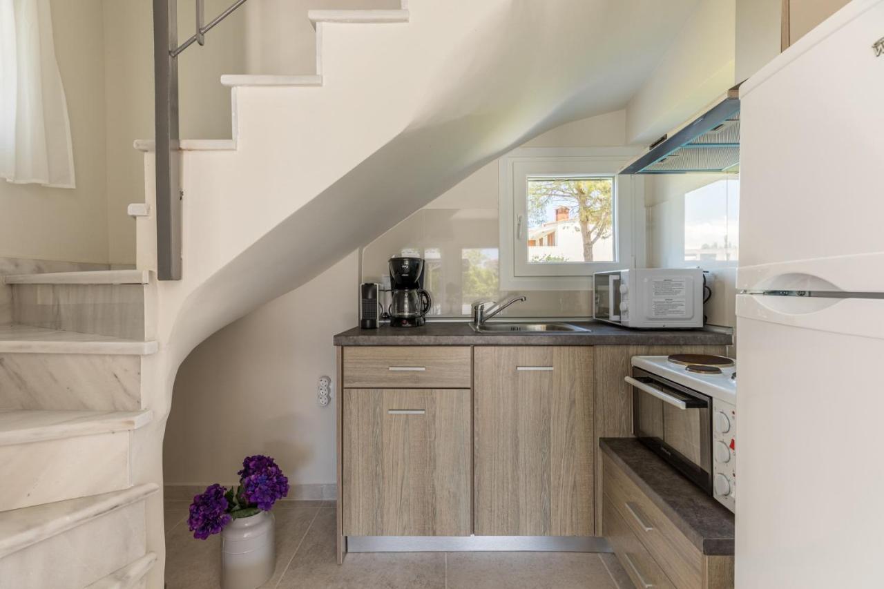V Luxury Apartments Posidi Экстерьер фото